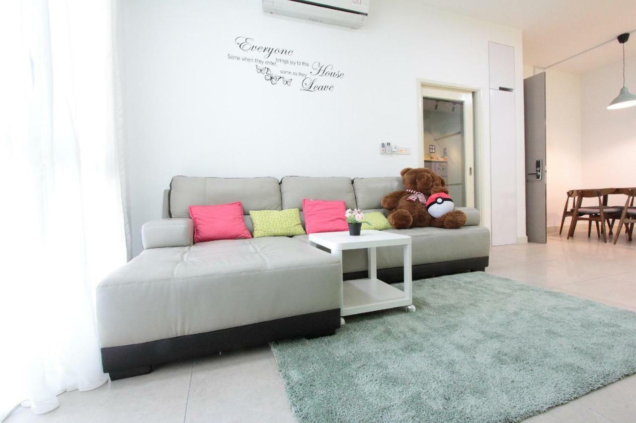 Afiniti Residensi Legoland Medini Apartment Нусаджая Екстериор снимка