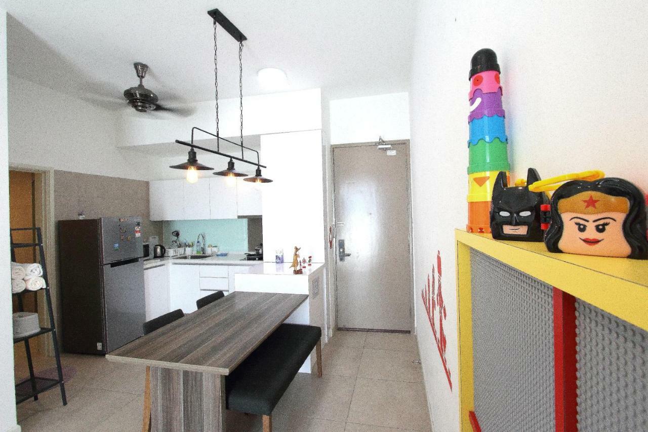 Afiniti Residensi Legoland Medini Apartment Нусаджая Екстериор снимка
